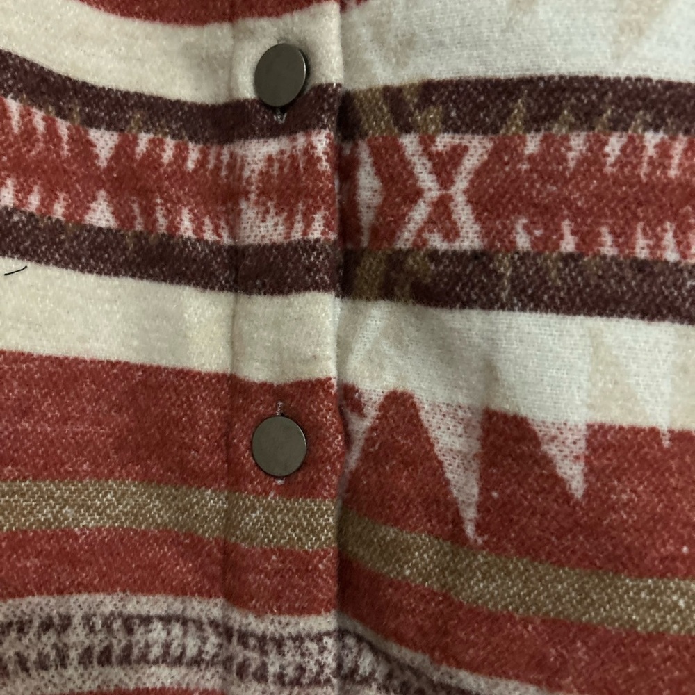 Southern Grace Red and Cream Patterned Utility Jacket - Picture 5 of 7